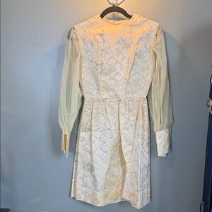 Vintage 1930’s Floral Patterned Yellow Dress
